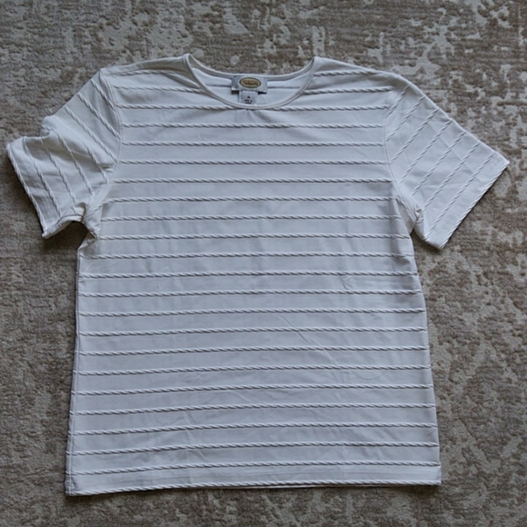 Talbots Stretch Short Sleeve Pattern White Top - Picture 10 of 13